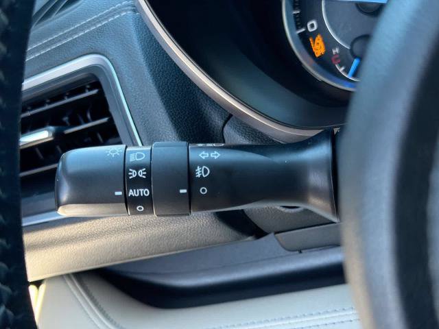 Used 2019 Subaru Ascent Limited AWD/4WD image 28