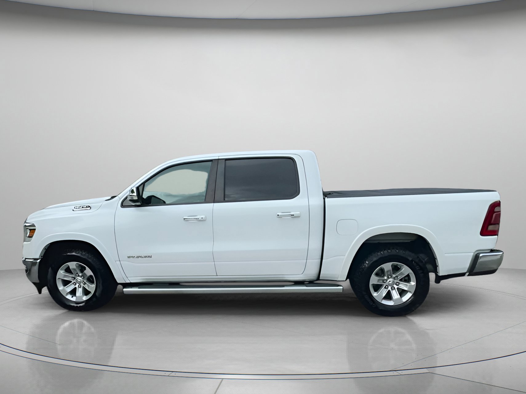 Used 2022 RAM 1500 Laramie image 10