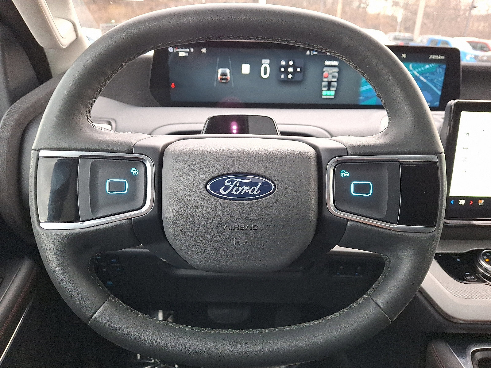 Certified 2025 Ford Expedition Active image 20