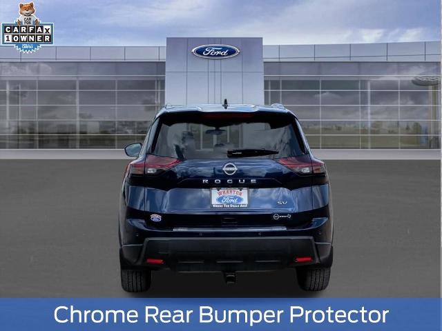 Used 2024 Nissan Rogue SV w/ SV Premium Package FWD image 5