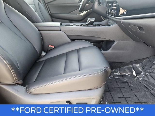Used 2026 Nissan Rogue SL FWD image 13