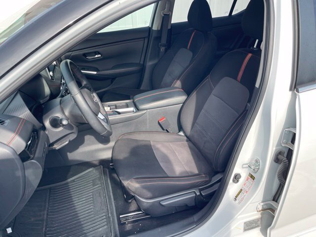 Used 2024 Nissan Sentra SR FWD image 15