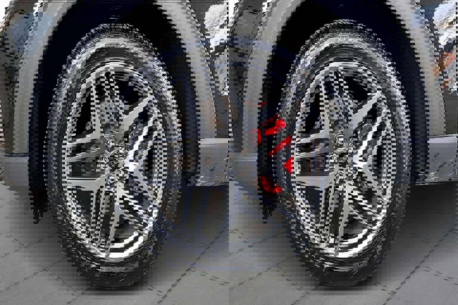 Certified 2025 Ford Explorer ST-Line w/ ST-Line Street Pack image 12