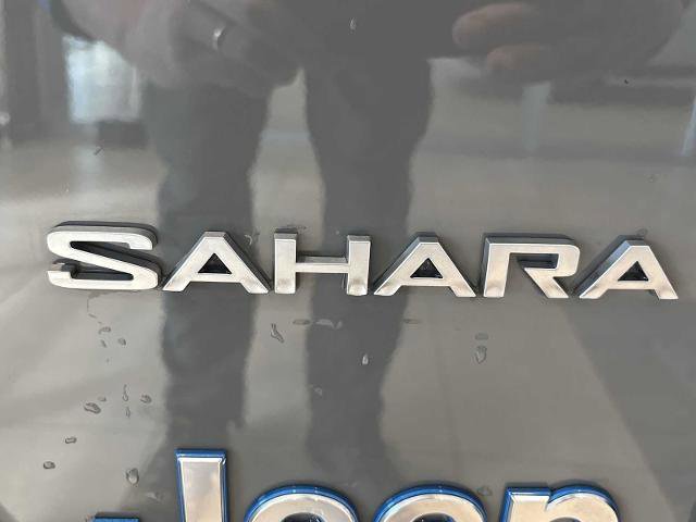 Used 2023 Jeep Wrangler Unlimited Sahara w/ Dual Top Group image 30