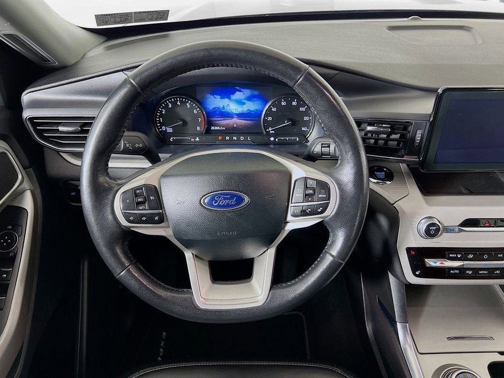 Certified 2024 Ford Explorer XLT w/ Equipment Group 202A image 14