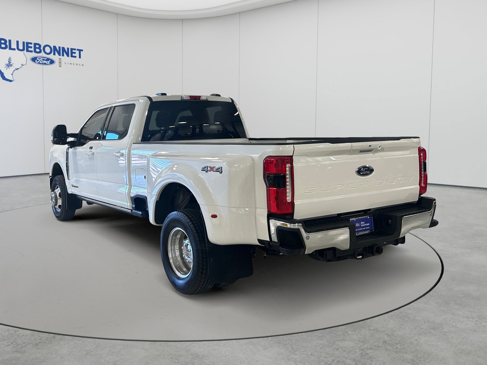 Certified 2025 Ford F350 Lariat w/ Camper Package AWD/4WD image 7