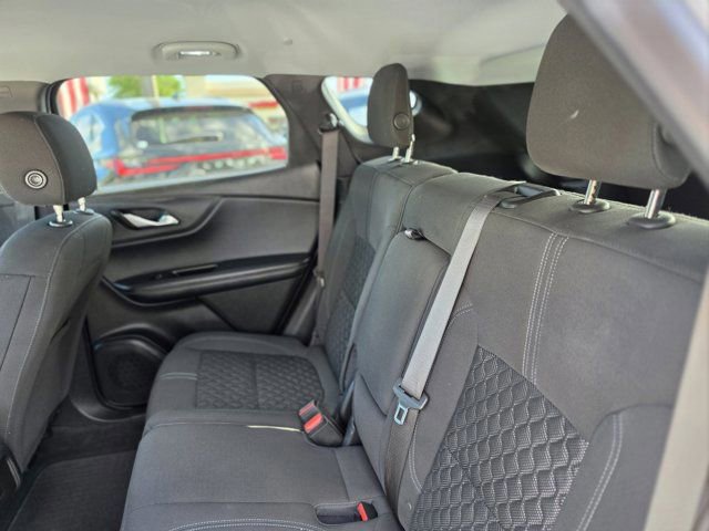 Used 2020 Chevrolet Blazer LT FWD image 16