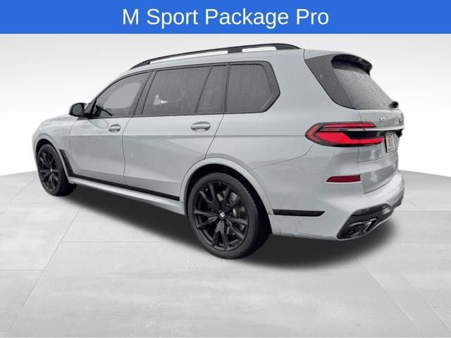 Used 2024 BMW X7 M60i w/ Executive Package AWD/4WD image 3