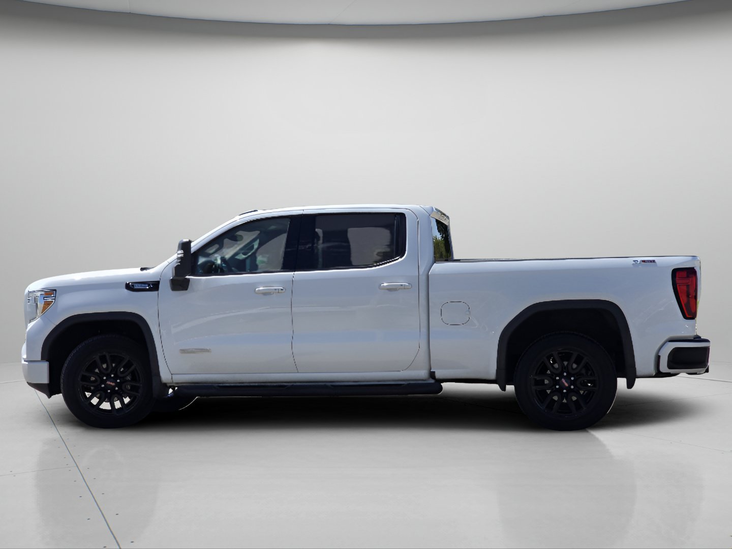 Used 2021 GMC Sierra 1500 Elevation w/ X31 Off-Road Package AWD/4WD image 18