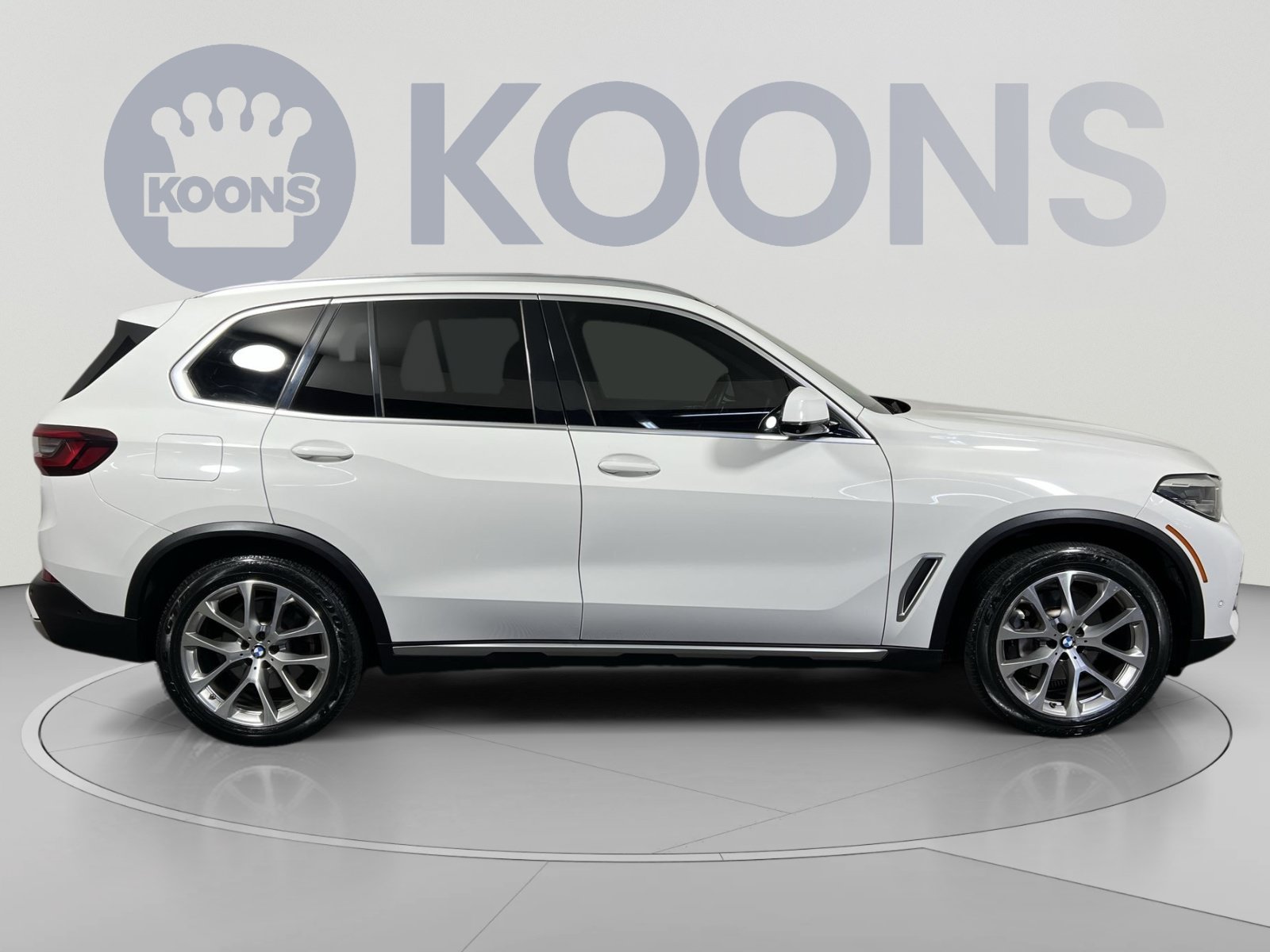 Used 2021 BMW X5 sDrive40i w/ Premium Package RWD image 12