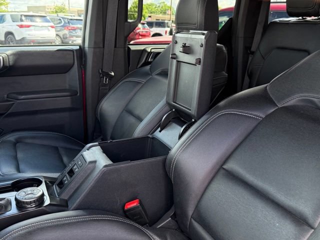 Certified 2025 Ford Bronco Badlands AWD/4WD image 29