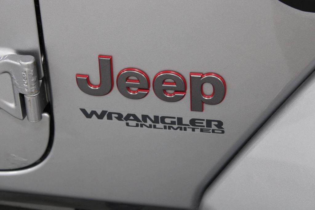 Used 2018 Jeep Wrangler Unlimited Rubicon w/ Steel Bumper Group AWD/4WD image 13