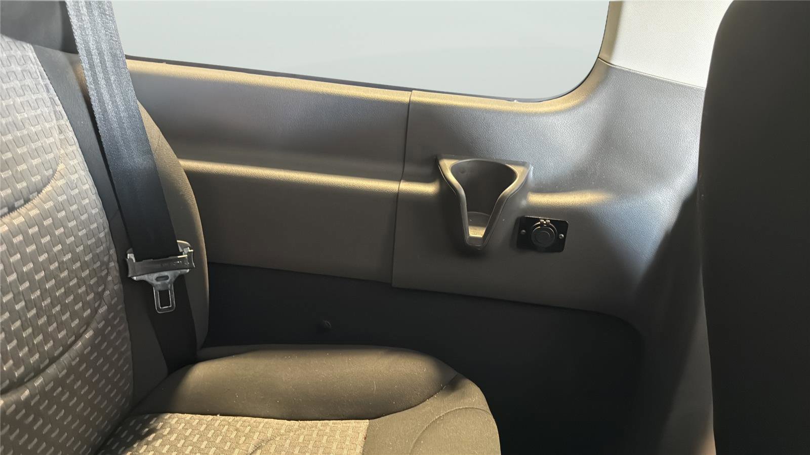 Certified 2023 Ford Transit 350 XLT RWD image 28