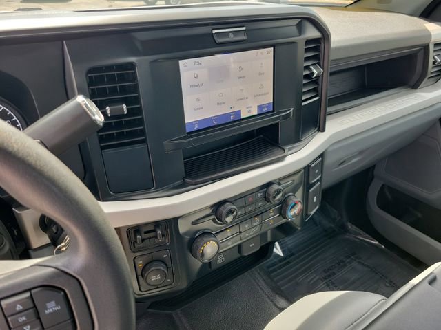 Certified 2026 Ford F250 XL AWD/4WD image 27