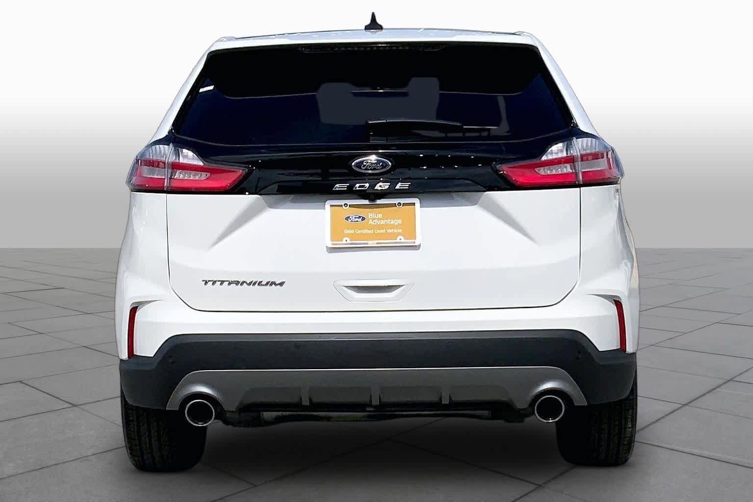Certified 2021 Ford Edge Titanium FWD image 5