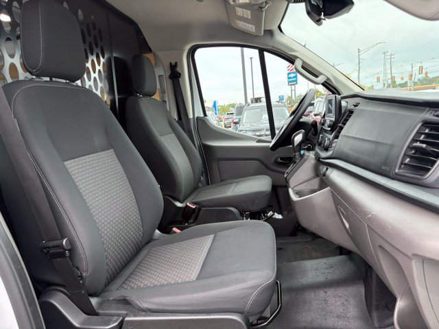 Certified 2025 Ford Transit 250 Low Roof w/ Exterior Upgrade Package RWD image 3