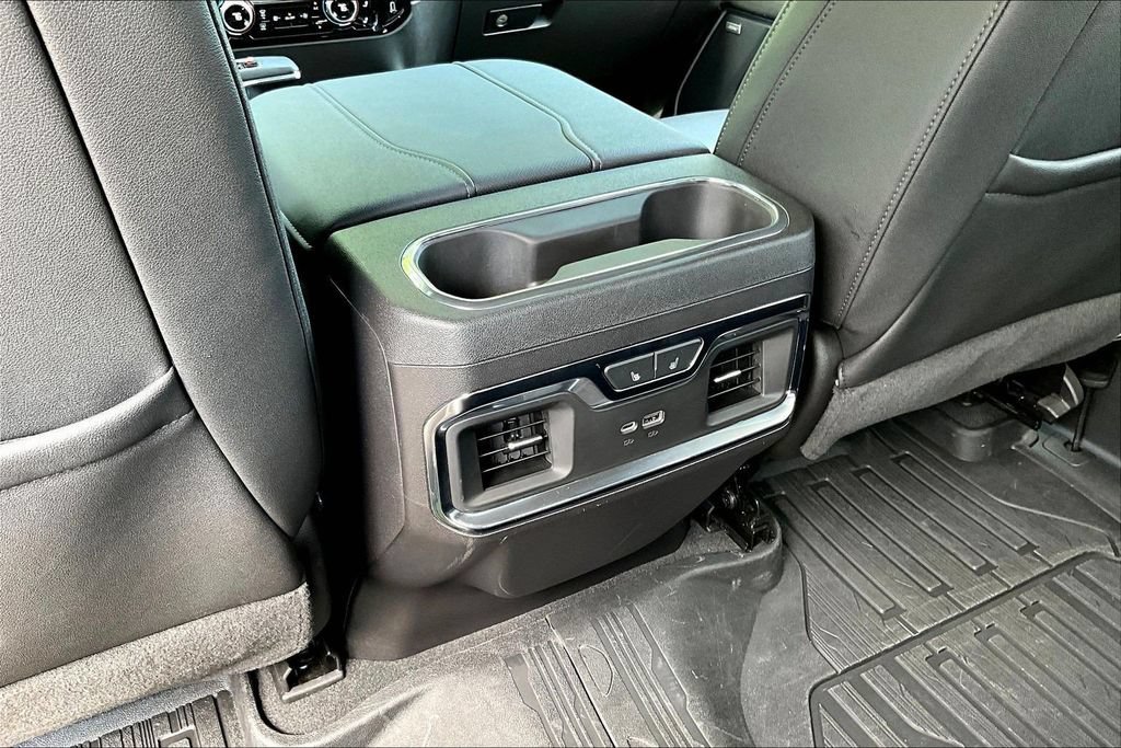 Used 2024 GMC Sierra 1500 SLT w/ SLT Premium Plus Package AWD/4WD image 13