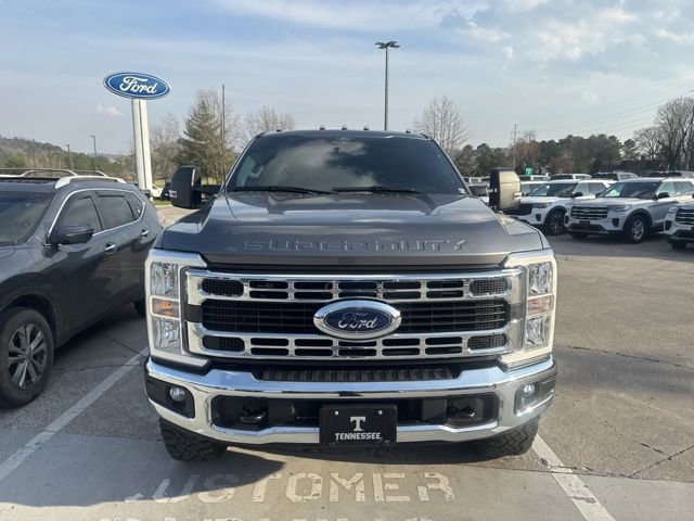 Certified 2024 Ford F250 XLT w/ Tremor Off-Road Package image 2