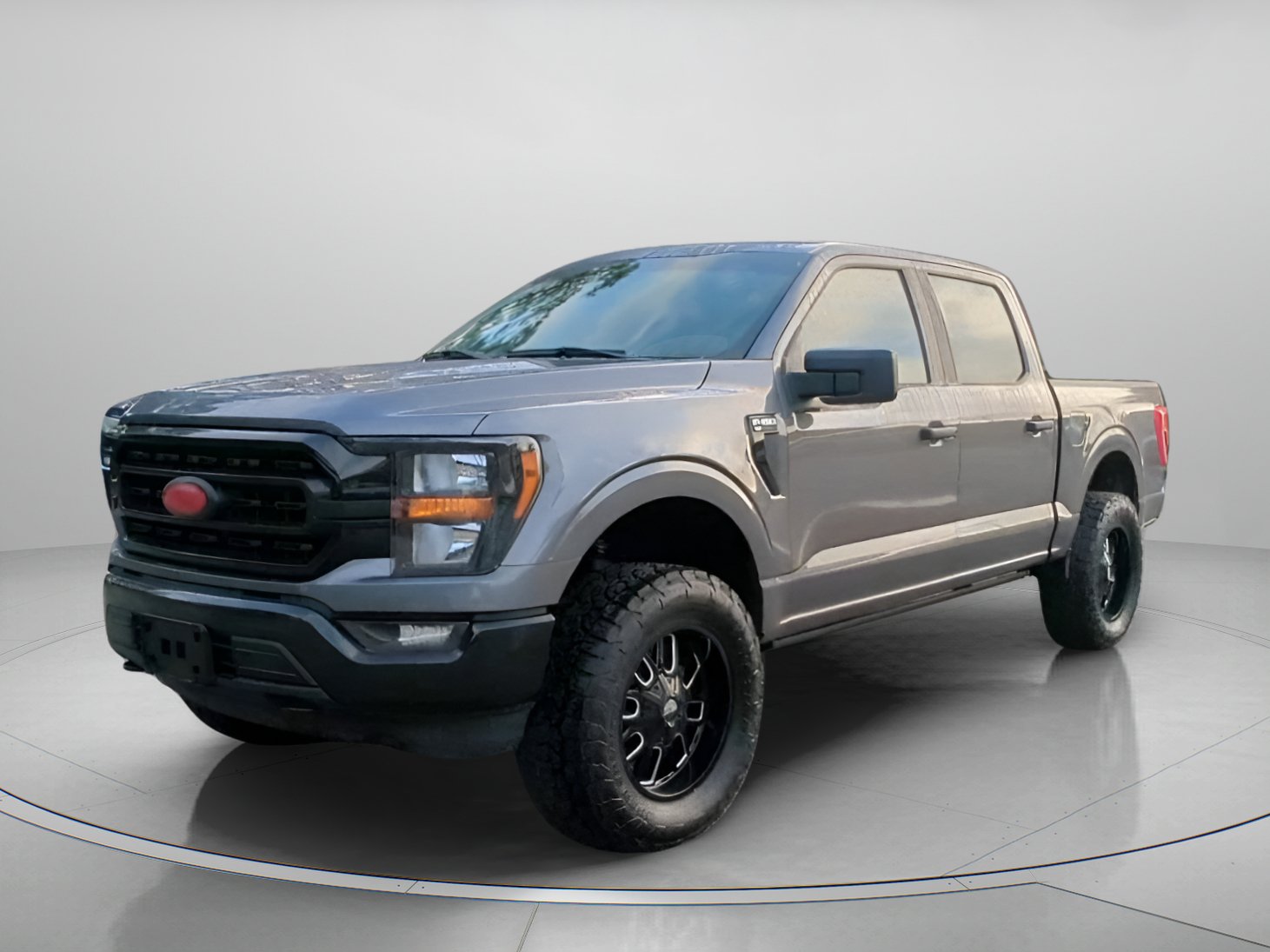 Certified 2023 Ford F150 XLT w/ Bed Utility Package AWD/4WD image 12