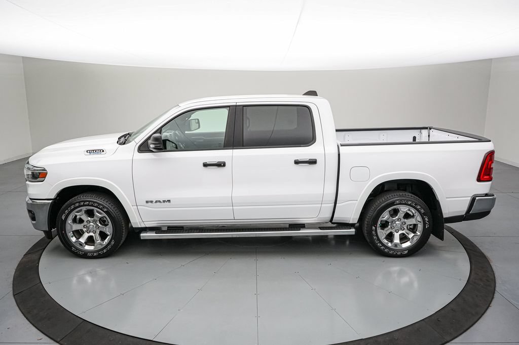 Used 2025 RAM 1500 Big Horn AWD/4WD image 7