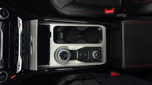 Certified 2022 Ford Explorer ST-Line w/ Class IV Trailer Tow Package image 24