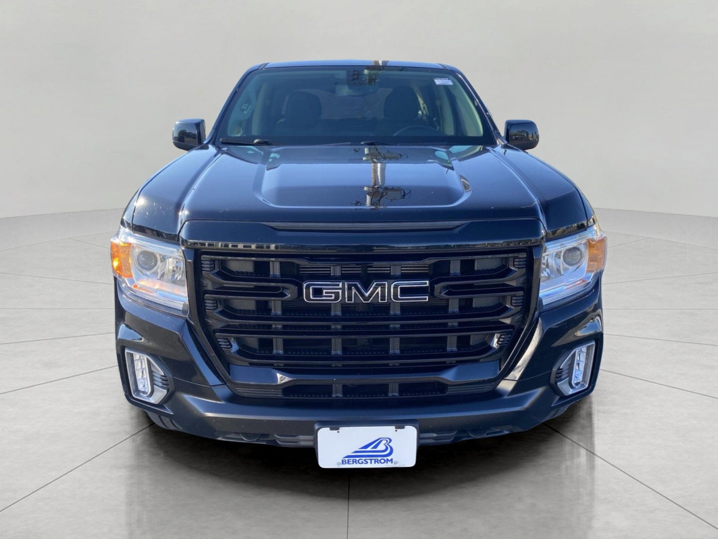 Used 2022 GMC Canyon Elevation AWD/4WD image 3