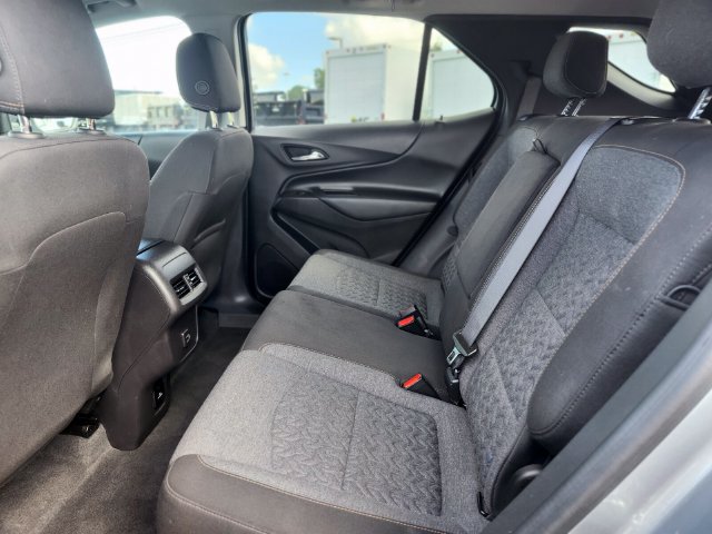 Used 2024 Chevrolet Equinox LT AWD/4WD image 16