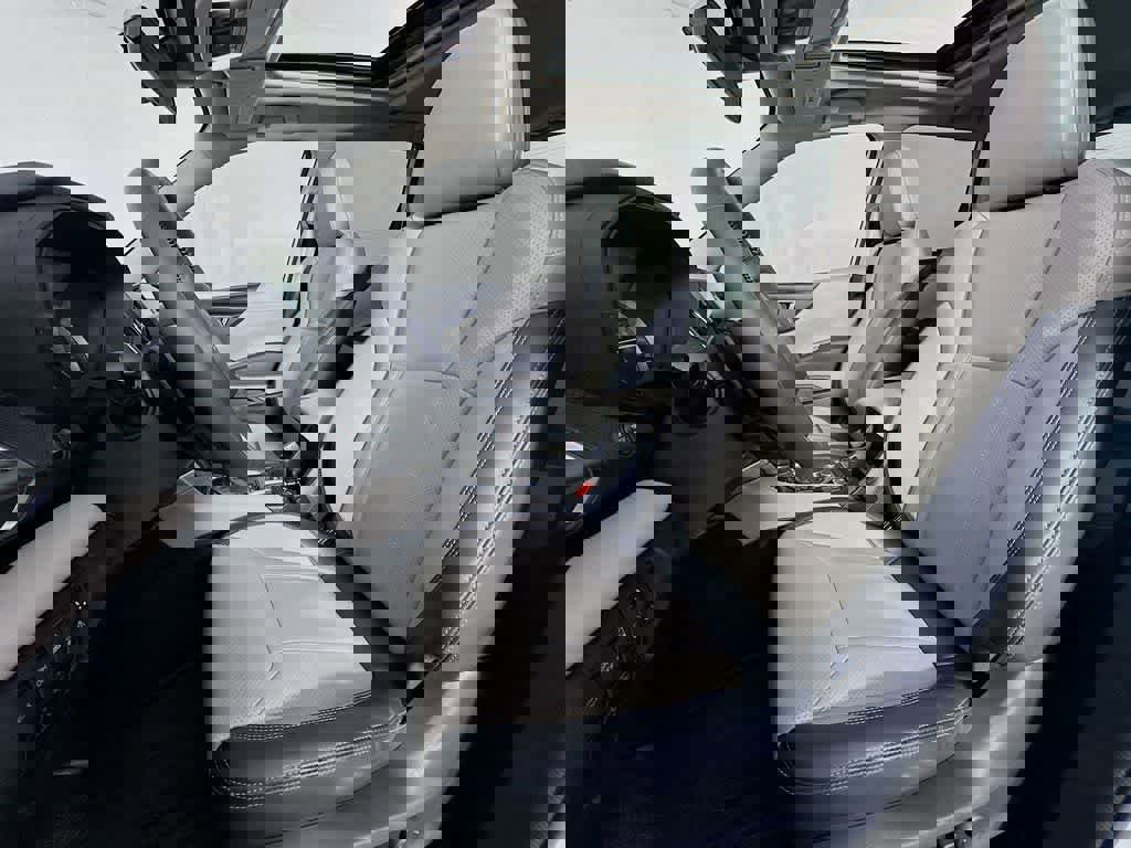 Used 2023 Subaru Forester Limited image 15