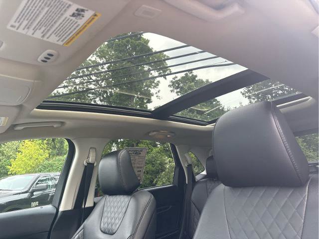 Certified 2023 Ford Edge Titanium w/ Equipment Group 301A AWD/4WD image 16