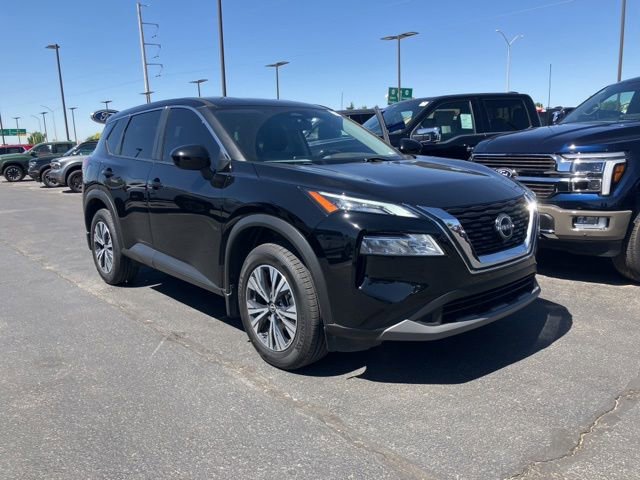Used 2023 Nissan Rogue SV FWD image 1