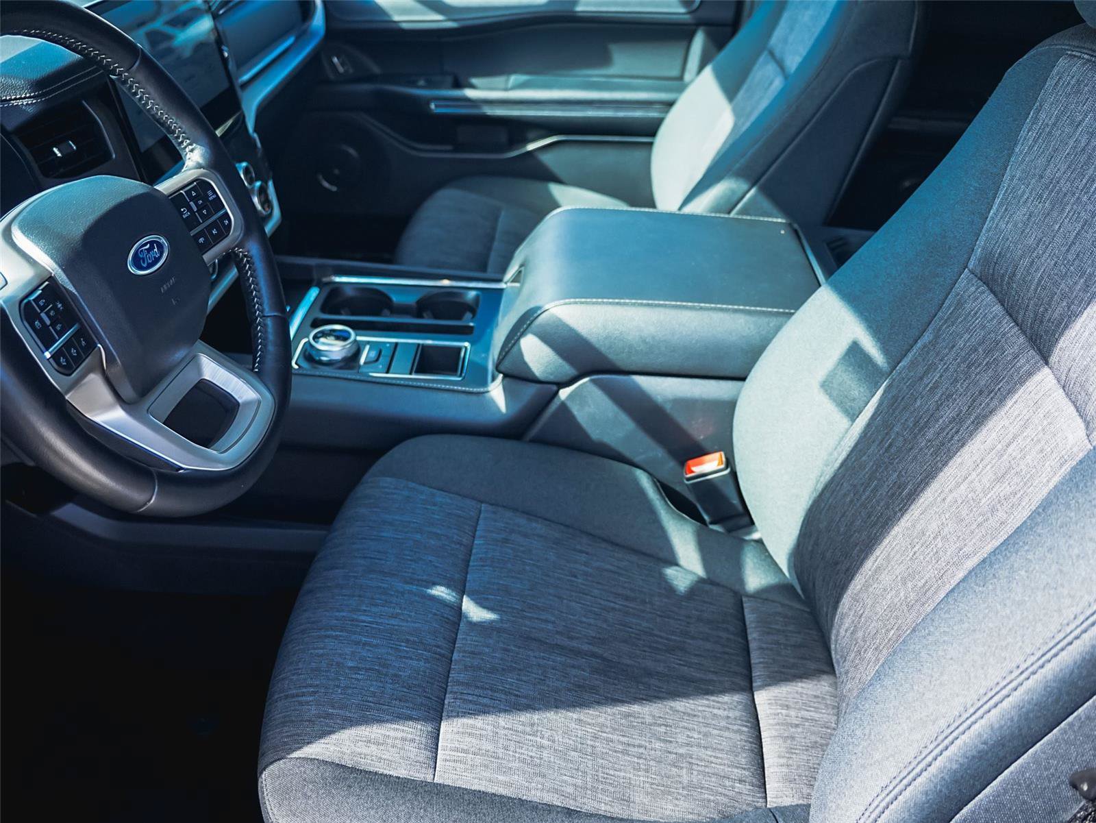 Certified 2022 Ford Expedition XLT RWD image 9