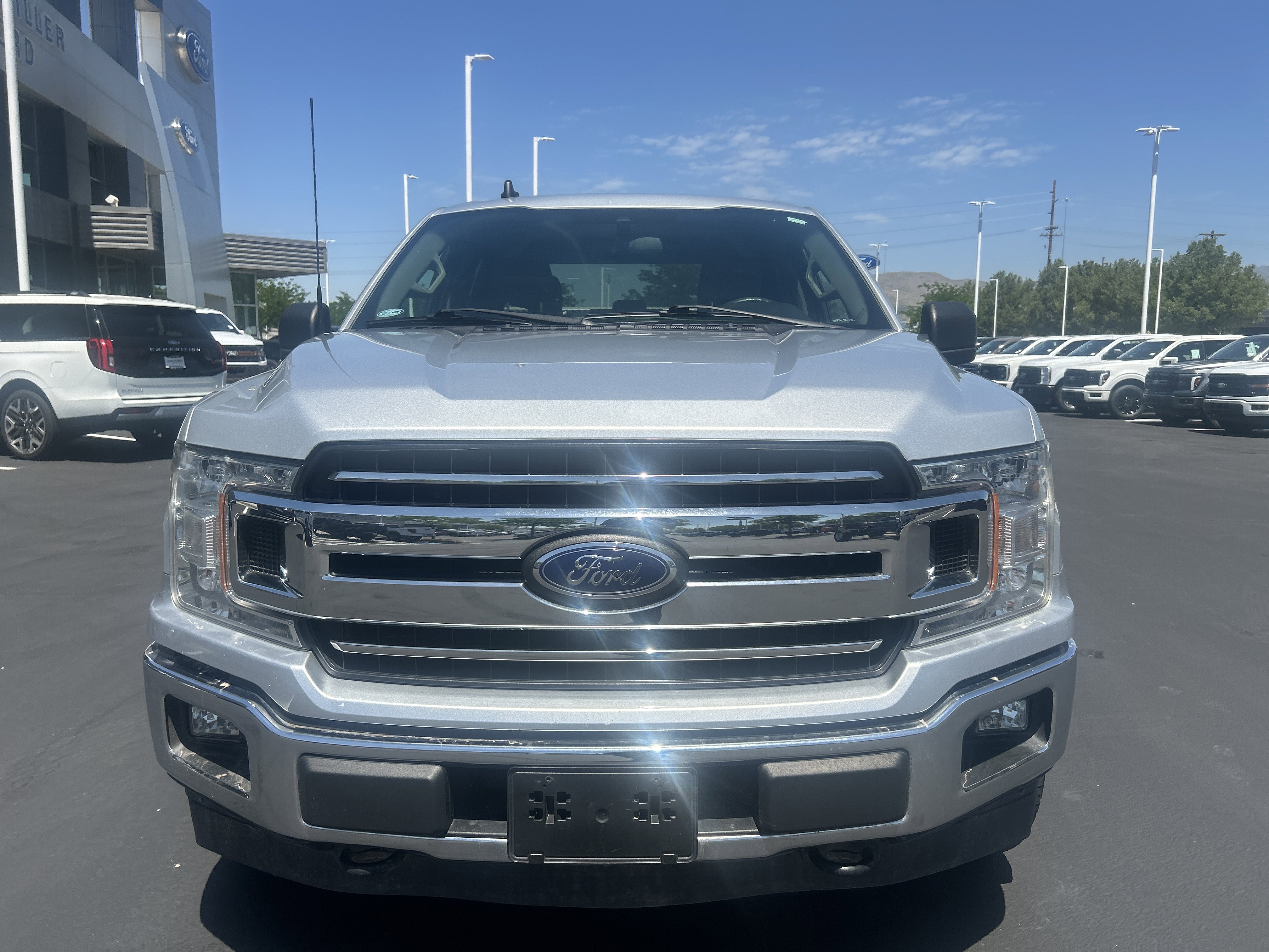 Certified 2019 Ford F150 XLT w/ Trailer Tow Package AWD/4WD image 8