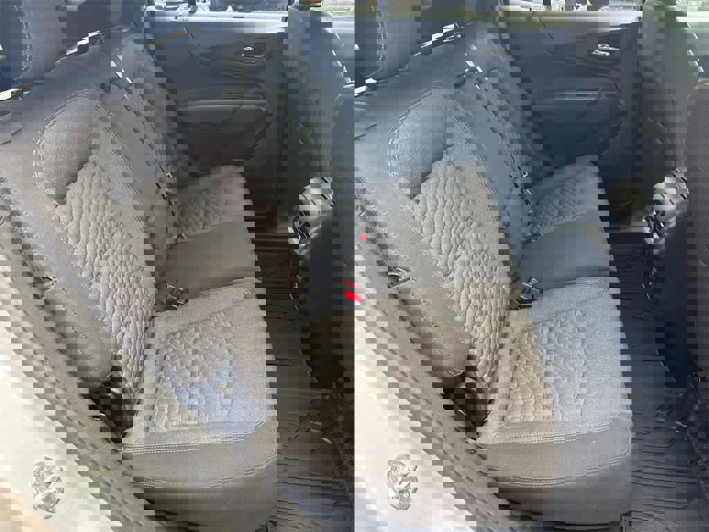 Used 2020 Chevrolet Equinox LT w/ LPO, Floor Liner Package image 14