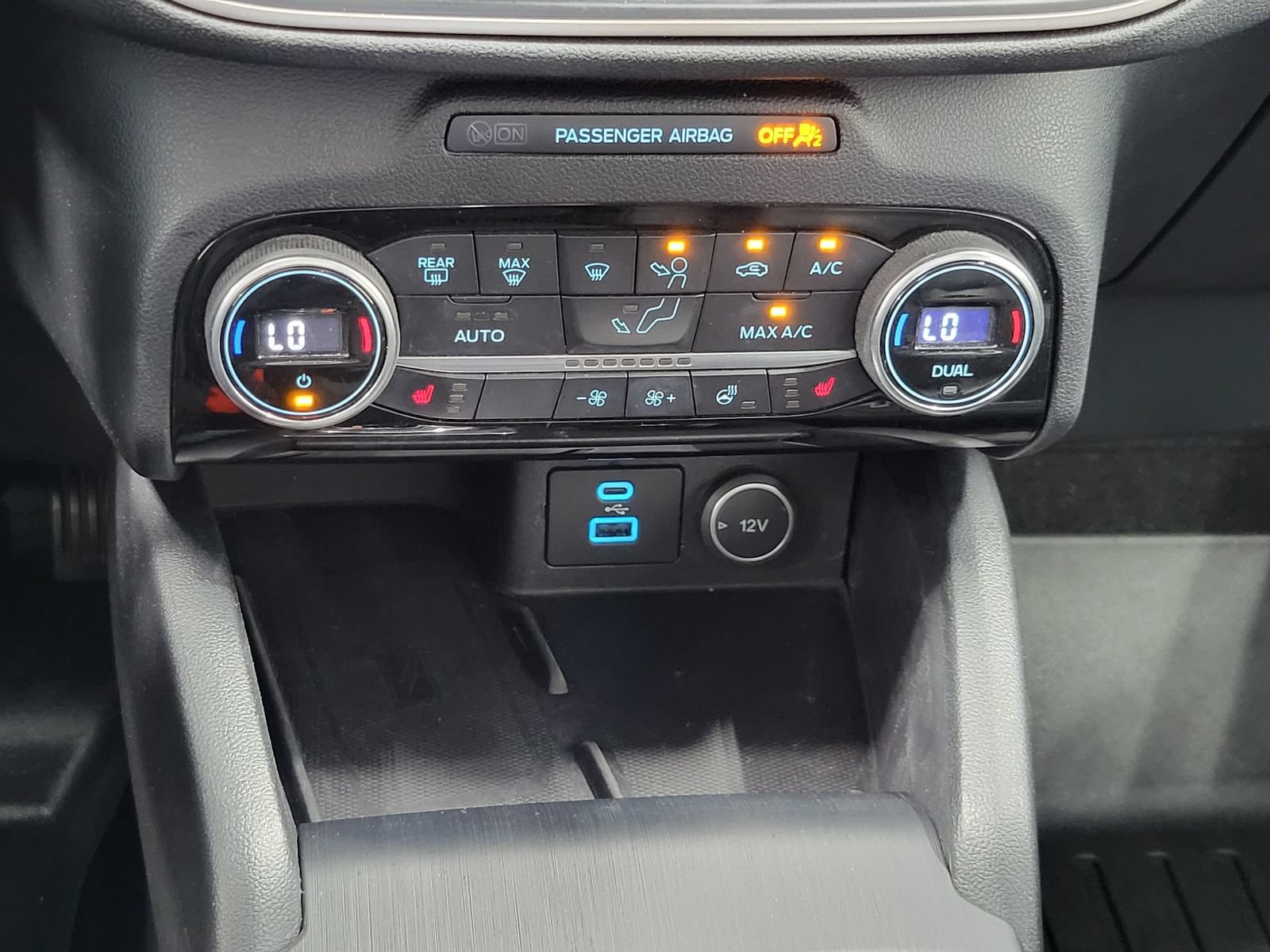 Certified 2021 Ford Escape SEL w/ Technology Package AWD/4WD image 22