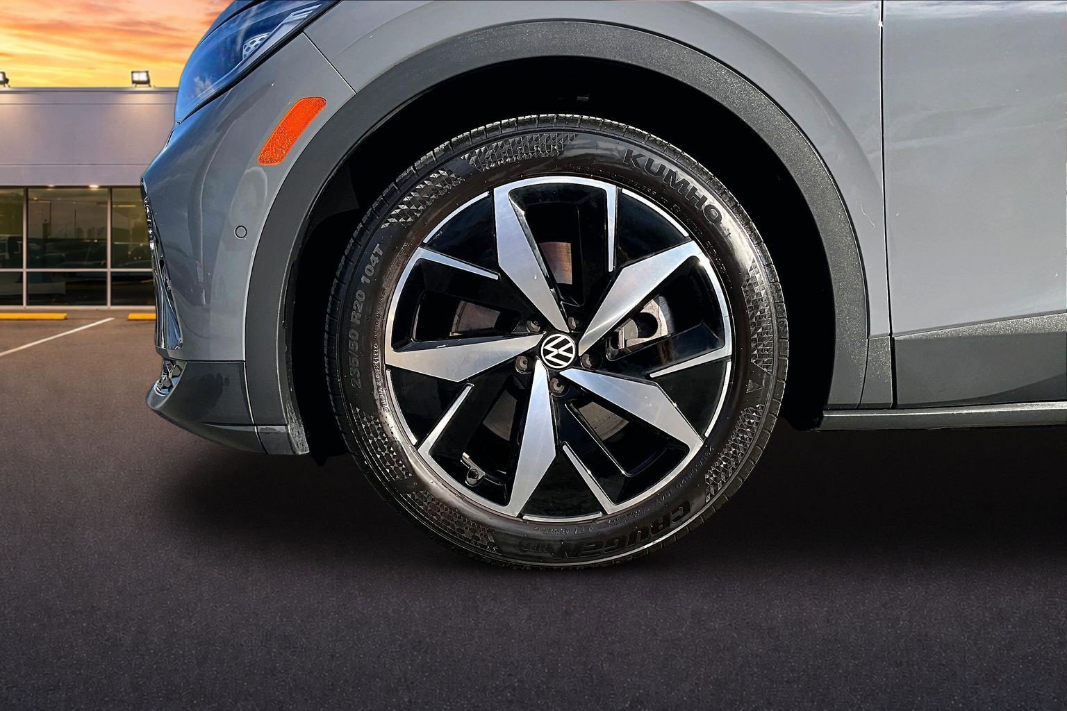Used 2023 Volkswagen ID.4 Pro S RWD image 9