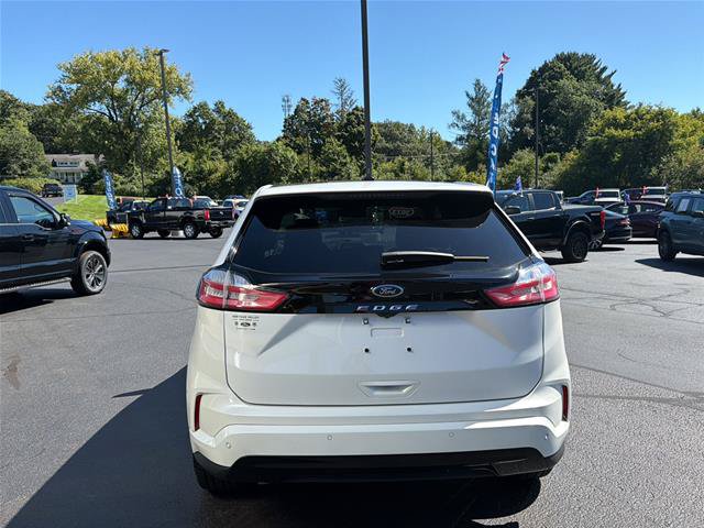 Certified 2023 Ford Edge ST-Line AWD/4WD image 6