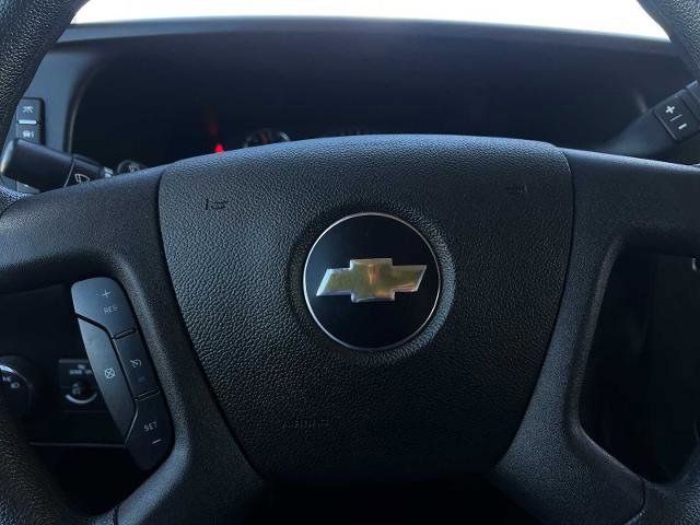 Used 2024 Chevrolet Express 2500 WORK VAN w/ Driver Convenience Package image 12