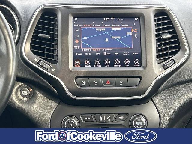 Used 2019 Jeep Cherokee Trailhawk AWD/4WD image 15
