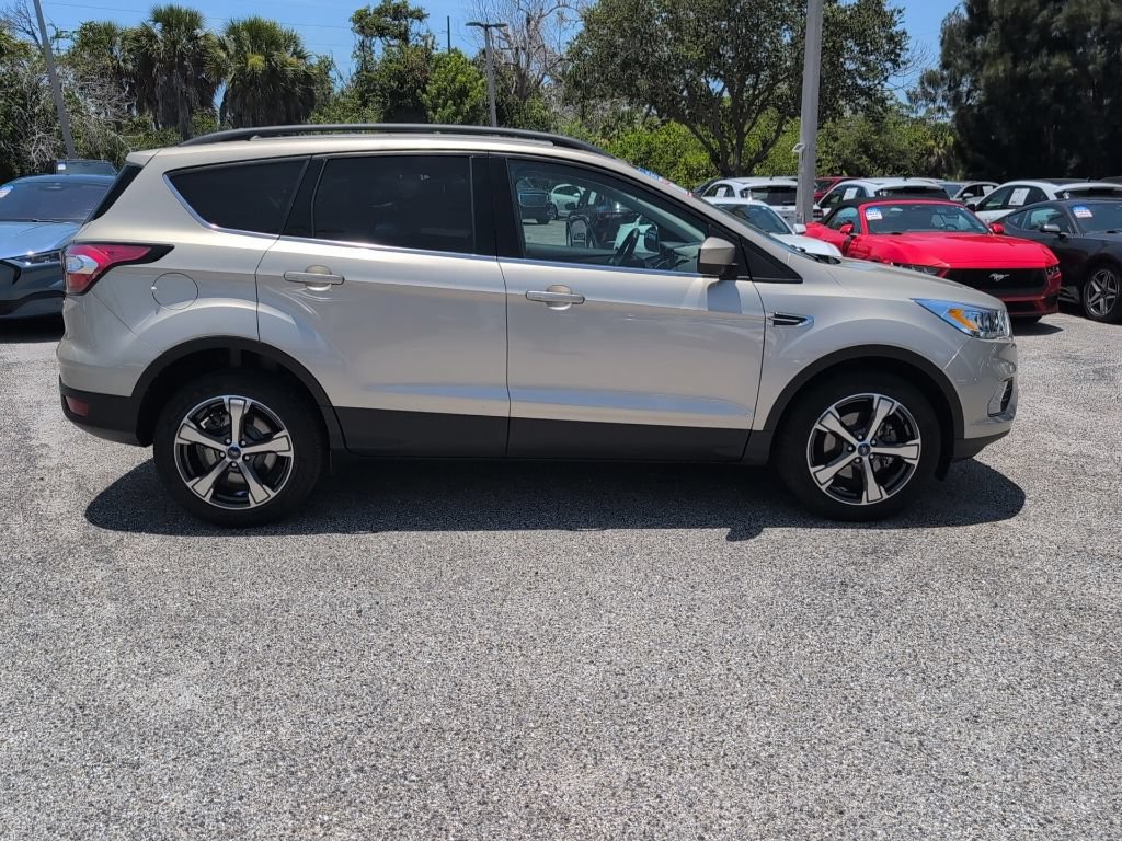 Certified 2018 Ford Escape SEL FWD image 2