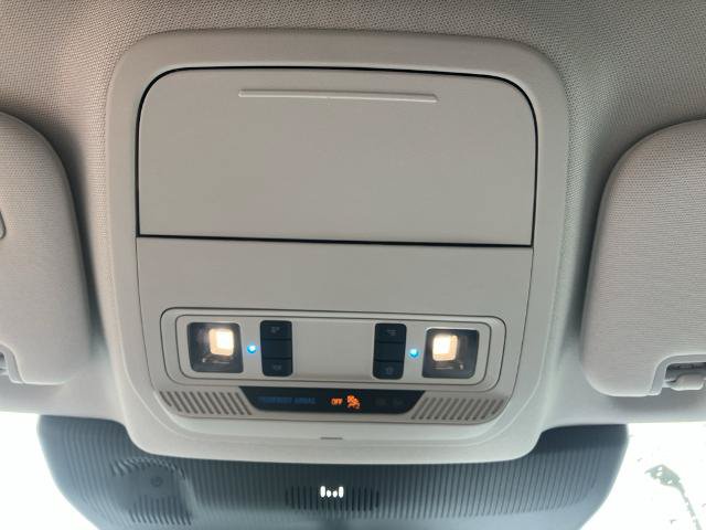 Certified 2025 Ford Explorer Active w/ Active Comfort Package RWD image 19