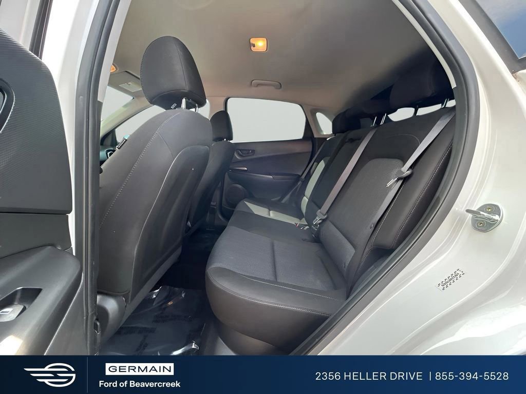 Used 2023 Hyundai Kona SEL w/ Cargo Package image 27