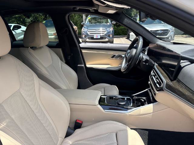 Used 2023 BMW 330i xDrive Sedan w/ M Sport Package AWD/4WD image 29