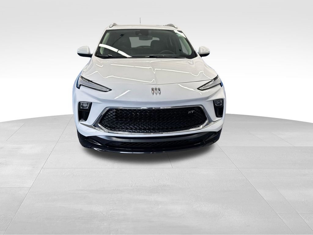 Used 2024 Buick Encore GX Sport Touring AWD/4WD image 8