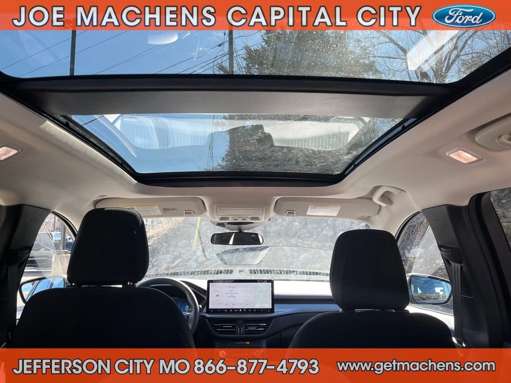 Certified 2023 Ford Escape Active w/ Tech Pack #2 image 11