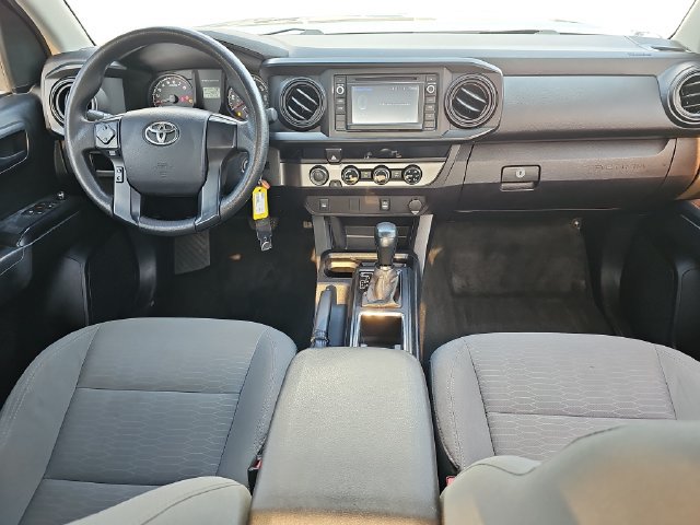 Used 2017 Toyota Tacoma SR AWD/4WD image 9