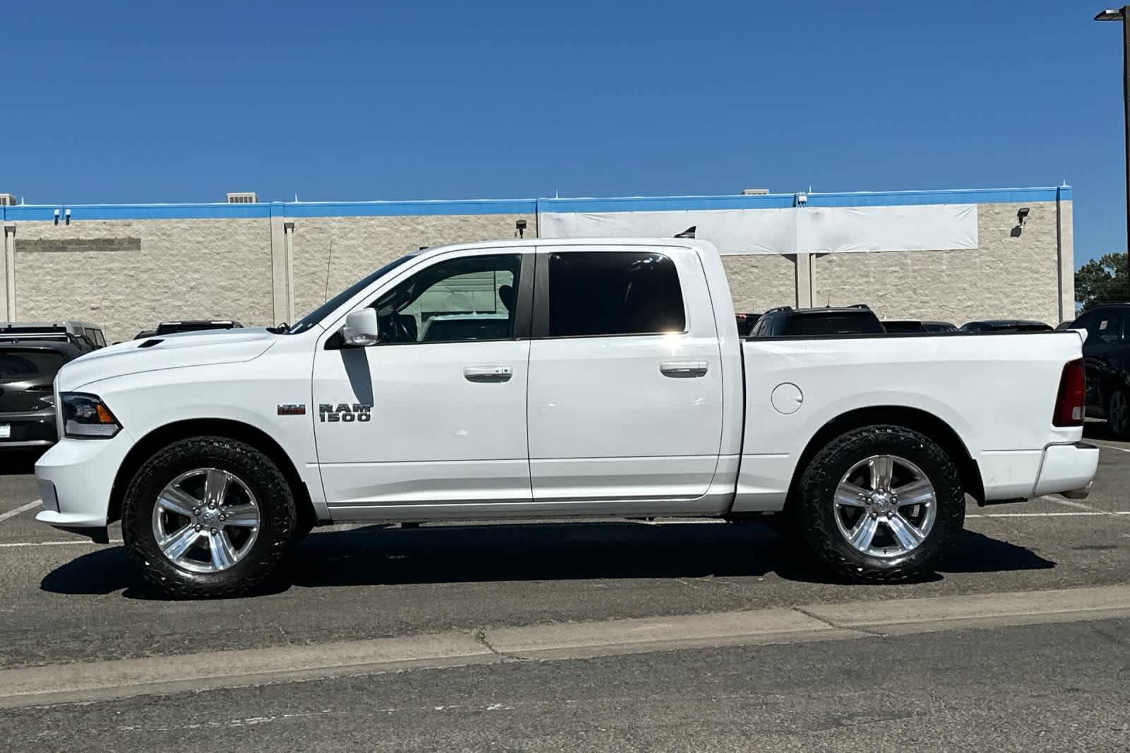 Used 2017 RAM 1500 Sport w/ Convenience Group AWD/4WD image 5