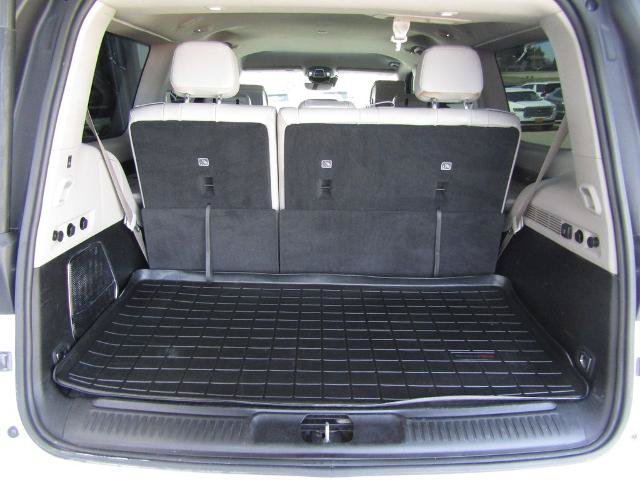 Used 2022 Jeep Wagoneer Series II AWD/4WD image 38