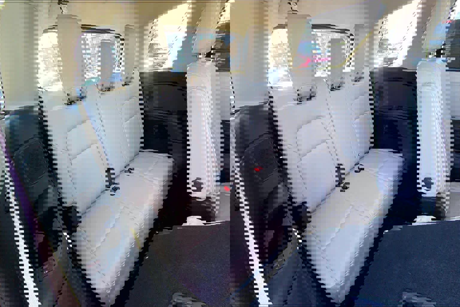 Used 2023 Nissan Pathfinder SL w/ SL Premium Package image 20