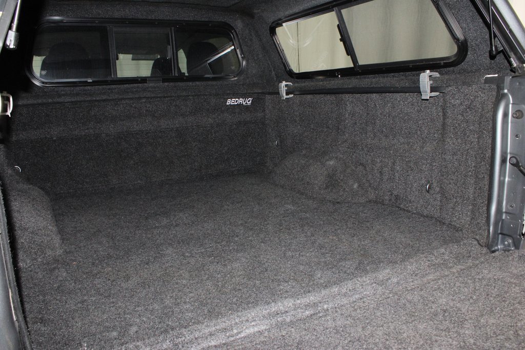 Used 2022 Chevrolet Colorado Z71 w/ Safety Package image 18