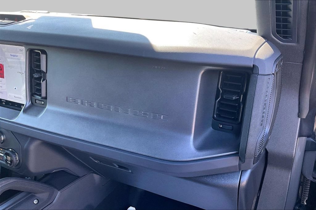 Certified 2025 Ford Bronco Badlands AWD/4WD image 16